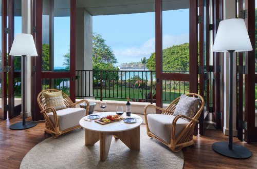 NEW V47 Club Lounge at OUTRIGGER Kona!
